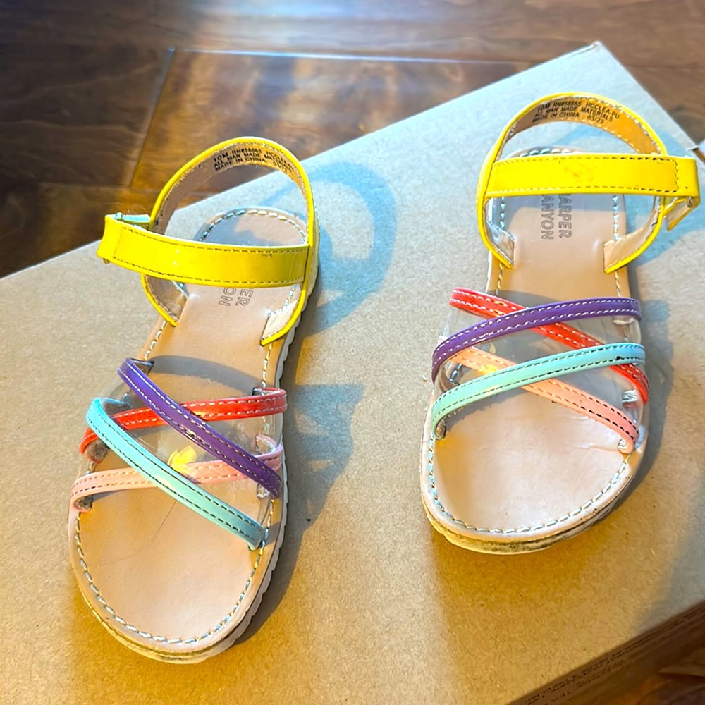 Harper Canyon girls sandals size 10 toddler